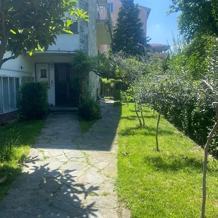 Da Melina Apartment Parma